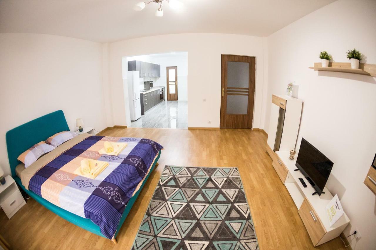 Travel Homzzz Apartments Târgu-Mureş Exterior foto