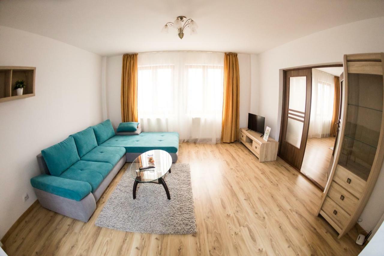 Travel Homzzz Apartments Târgu-Mureş Exterior foto